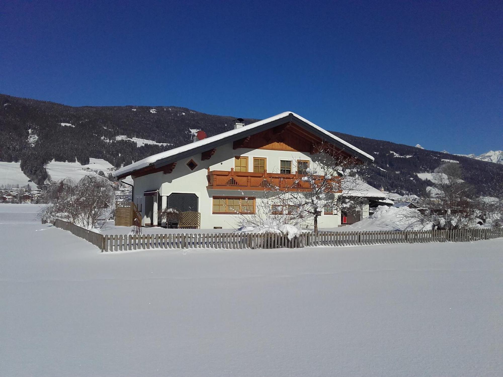 Kahr Rossbrand Apartment